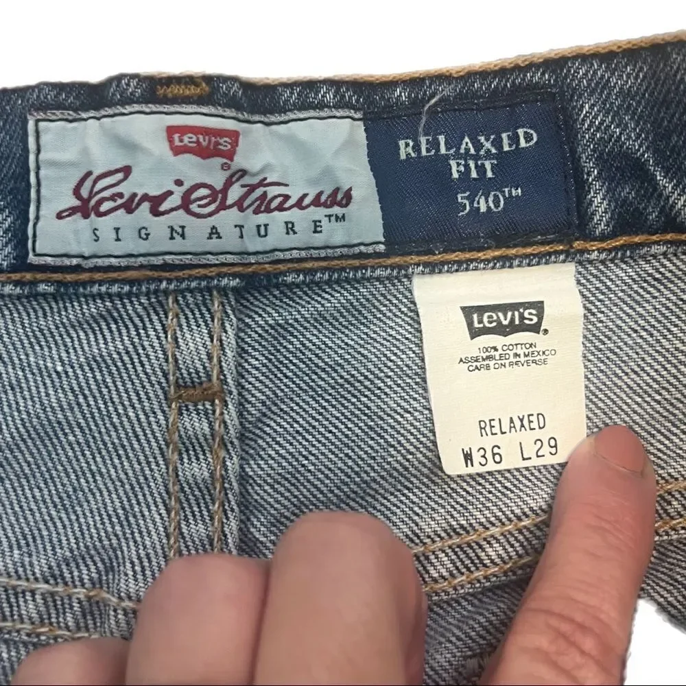 Vintage 90s Levi’s 540 Jeans. Relaxed Fit! Size 36/29   Great Used Condition!!